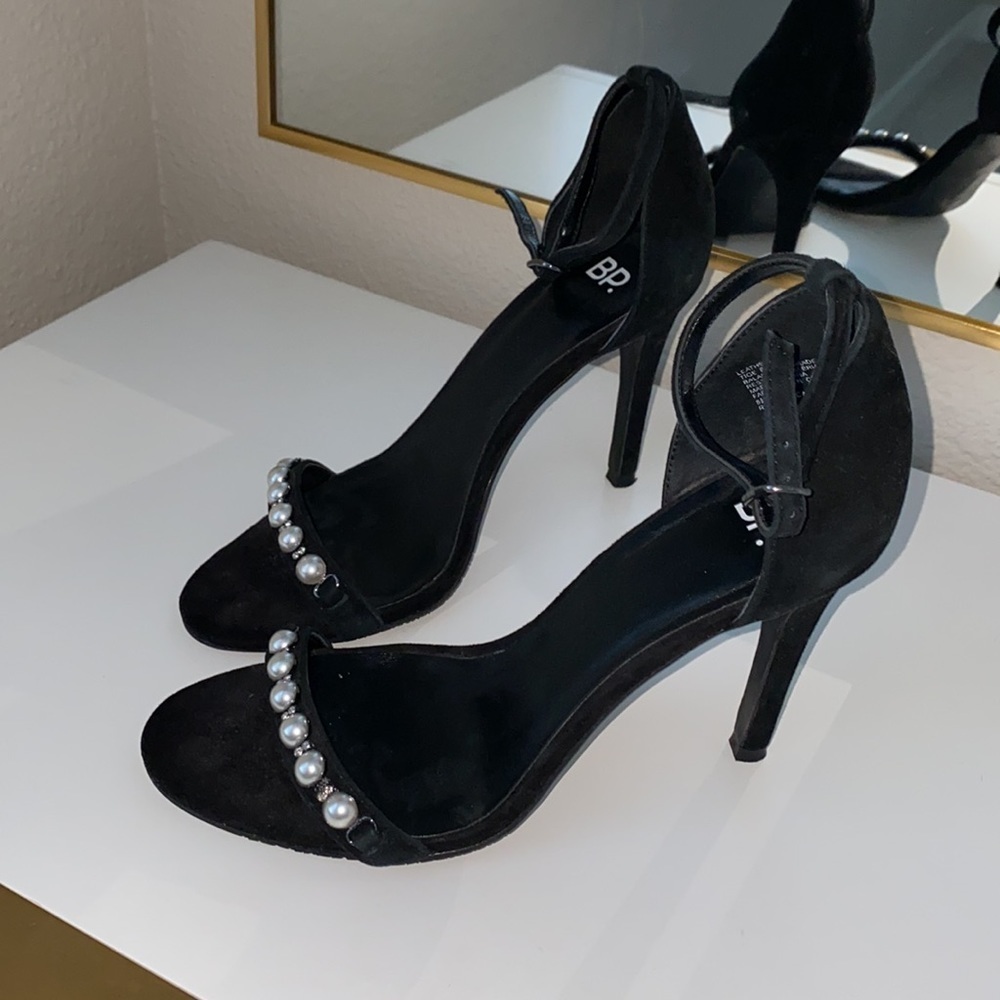 BP Natalie Embellished Sandal - Picture 6 of 10